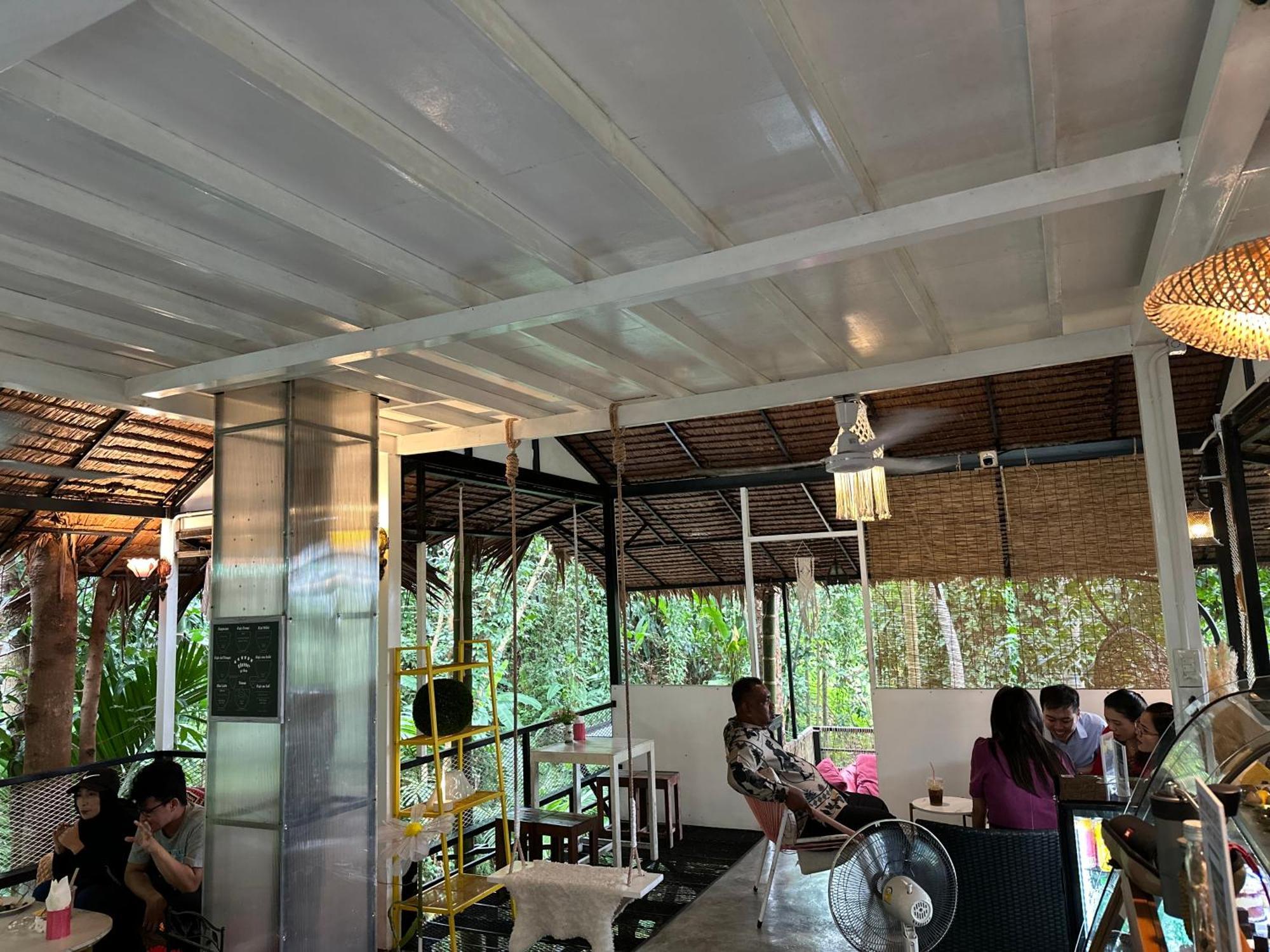 Nua Tone Resort Bang Tao Bagian luar foto