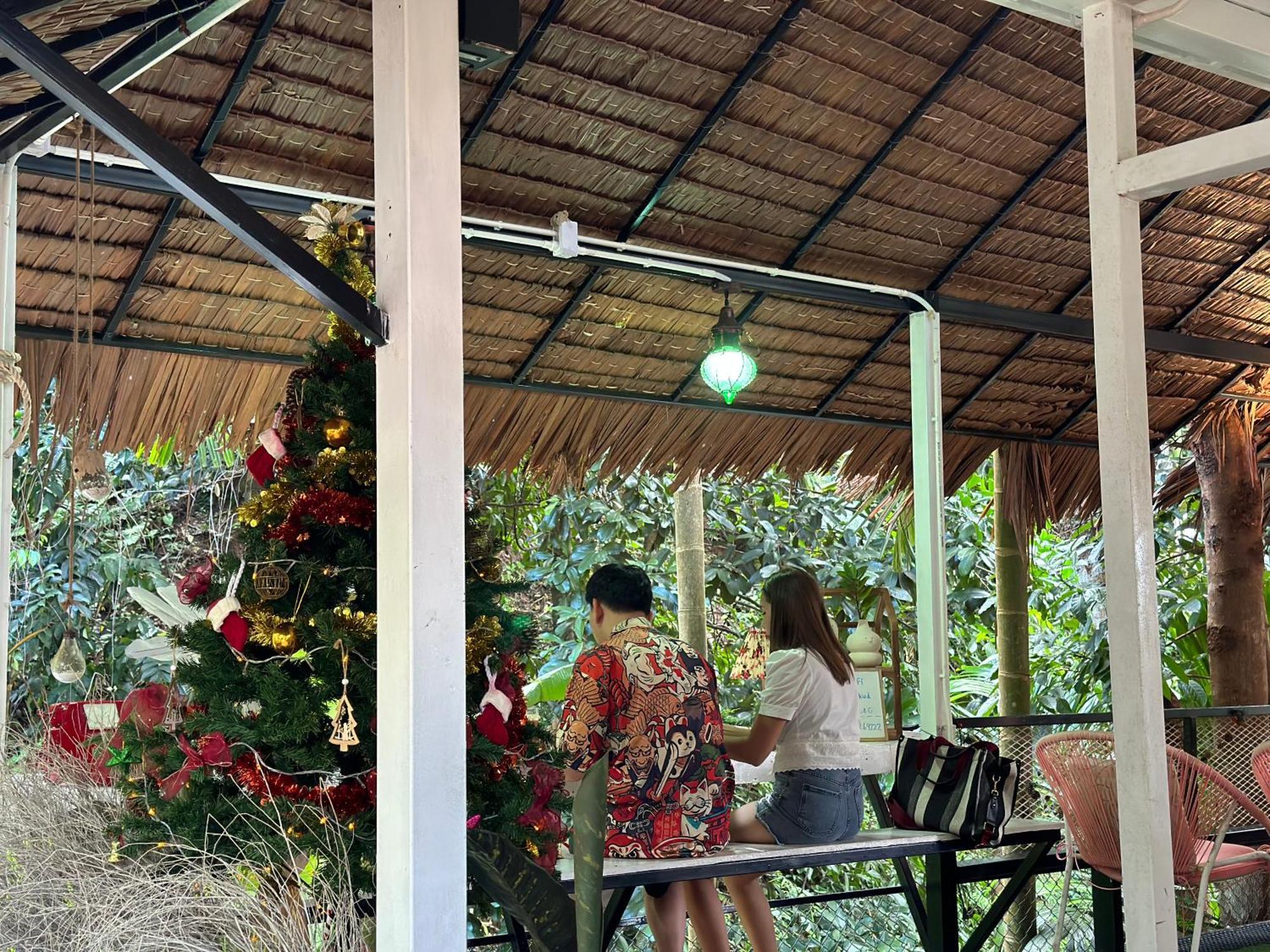 Nua Tone Resort Bang Tao Bagian luar foto